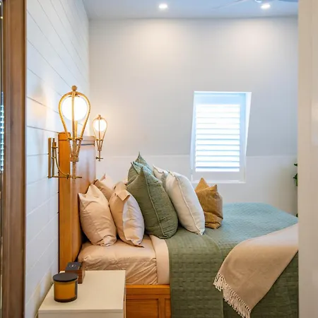 The Penthouse At Custom House Inn